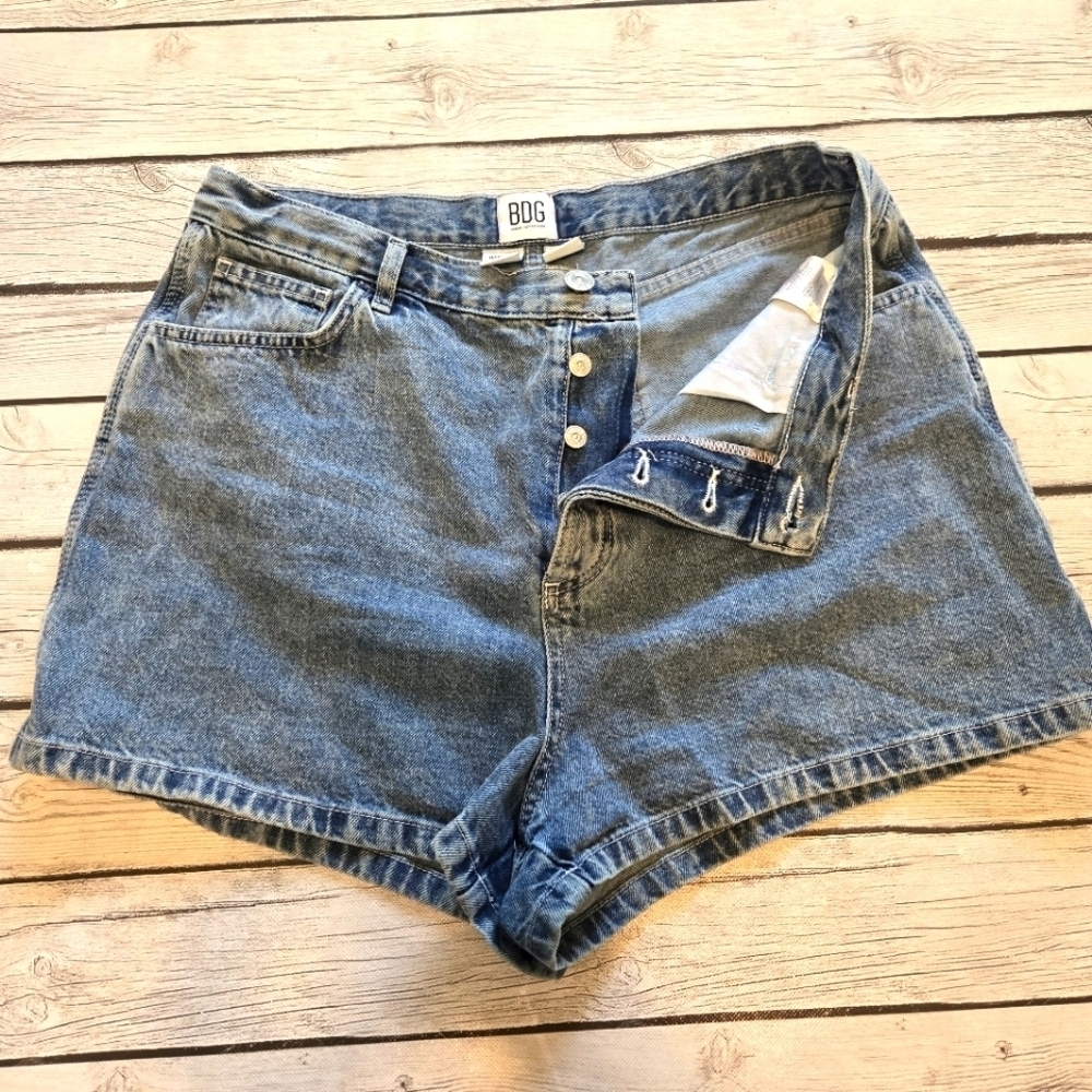 Urban Outfitters -Women’s BDG High-Rise Carpenter Shorts - Button Fly- Size 32